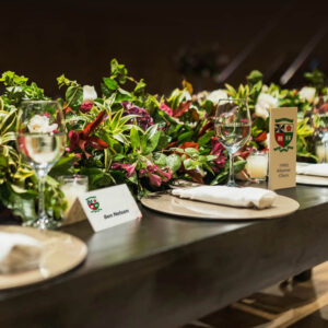 Table setting for a function